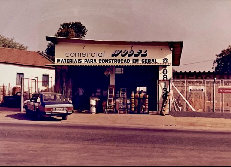1990